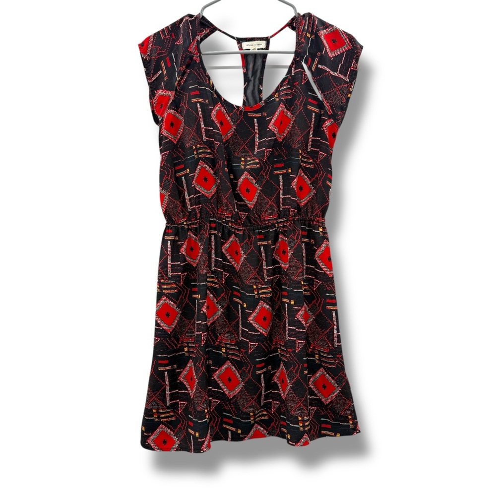 Urban Outfitters‎ Silence + Noise Black Red Geometric Short Sleeve Cutout Dress